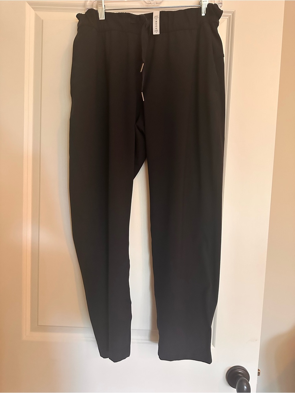 lululemon athletica Black Drawcord Relaxed Joggers